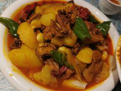 新疆大盘鸡-巴扎美食·新疆菜·西域歌舞表演餐厅(新疆大厦店)