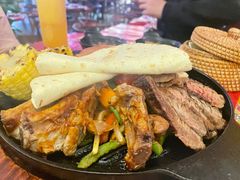 -Pistolera Mexican Cantina女枪手墨西哥餐厅(碧云路店)