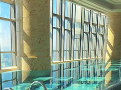 -珠海瑞吉酒店游泳池