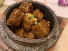 -河畔春天时尚餐厅