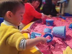 -鸿通城购物中心