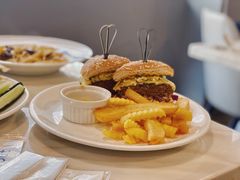 AB芝士牛肉汉堡-about(丹霞庄店)