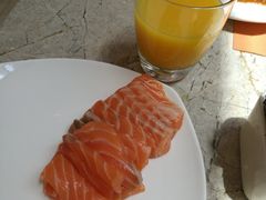 三文鱼刺身-西安高新希尔顿酒店·咖啡露台西餐厅
