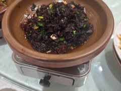 -阿瓦山寨·湘菜现炒·剁椒鱼头王(咸阳总店)