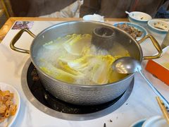 -朴小妹人参鸡汤火锅(长白山万达店)