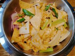 -秦香阁·西北家常菜(徐汇日月光中心店)