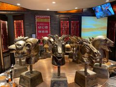 -新哥老官·畅吃123·美蛙世界(苏宁广场店)