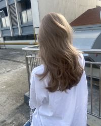 -东秀护肤造型