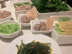 -左庭右院鲜牛肉火锅(环球港店)