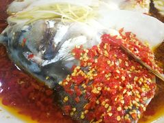 剁椒鱼头-贤花饭店(城阳店)