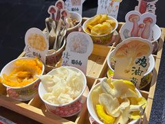 -菌自由丨野生菌火锅特色庭院餐厅(丽江古城店)