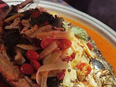 -令狐冲·炭烤活鱼(宝龙店)