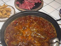 -旧街市鲜货老火锅(大光路店)