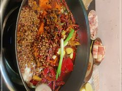 -四小区火锅·巷子里的重庆火锅(花照壁店)