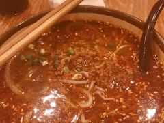 正宗酸辣粉-谭师爷龙抄手(白下路店)
