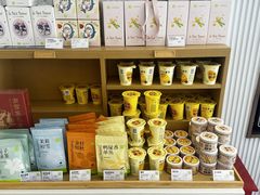 -奈雪的茶(大连新玛特店)