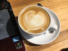 醇艺白-COSTA COFFEE(常熟路店)