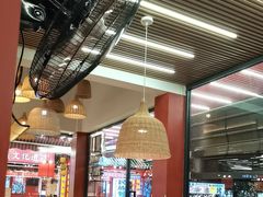 -刘姐啤酒鱼民族演艺餐厅(西街总店)