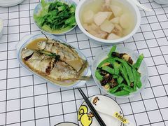 -爱贝尔高端月嫂(母婴护理)