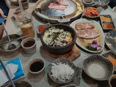 -哈哈碳都·牛肋条无限自助烤肉(台江万达店)