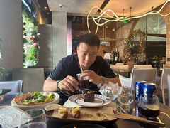 -LES ELITES 英集荟(南京西路店)