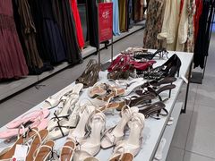 -ZARA(红谷滩万达店)