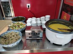 -闫家驴肉老店(华电一校店)