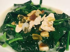 上汤菠菜-新白鹿餐厅(西湖银泰店)
