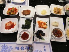 -青松馆韩国料理(香港中路佳世客店)