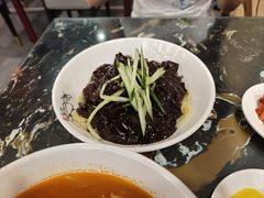 -桃园中华料理炸酱面(燕儿岛路店)