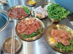 -齐齐哈尔小炉匠炭火烤肉(西红门店)