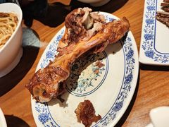 -老天桥酱肉烧饼夹肘子(天桥店)