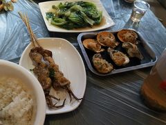 -覃记海鲜美食餐厅