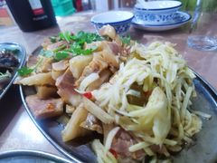 -无名牌猪脚店
