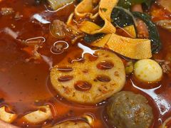 -成都你六姐·牛肉冒菜·麻辣香锅(长泰广场店)