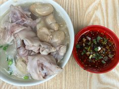 -雷祖芳老妈蹄花店
