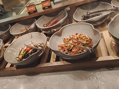 -山焱·炭火自助烤肉(周浦万达店)