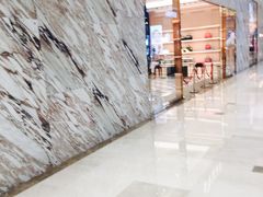 -Gucci(青岛海信广场店)