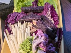 -花菇朵·云山雀 ll 野生菌锅·野果酸汤·精品滇菜(万柳店)