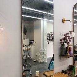 -茶发Salon·烫发染发理发