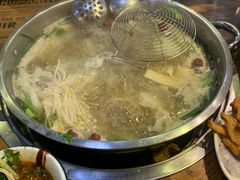 -刘少华贵州小黄牛·鲜牛肉火锅(总店)