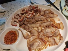 -二荆条·蜀鲜汇城市森林火锅