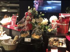 -Salon de The de Joel Robuchon(外滩18号店)