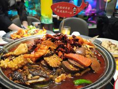 -辣尚瘾·烤鱼·新川菜(牡丹园直营店)