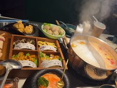 -椰子湾·海南火锅·糟粕醋·椰子鸡(正大广场店)