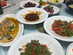 -梦都海鲜酒家(万达广场江桥店)