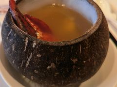 竹笙花胶蟹钳椰皇盅-金轩中餐厅 Jin Xuan(浦东丽思卡尔顿酒店)