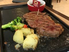 -必胜客(WOW中心城店)