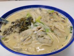 -明呈黄鱼面馆(斜土路店)