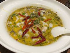 -港丽餐厅(正大店)